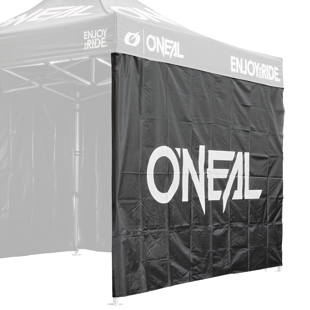 Mur latéral du rideau de course