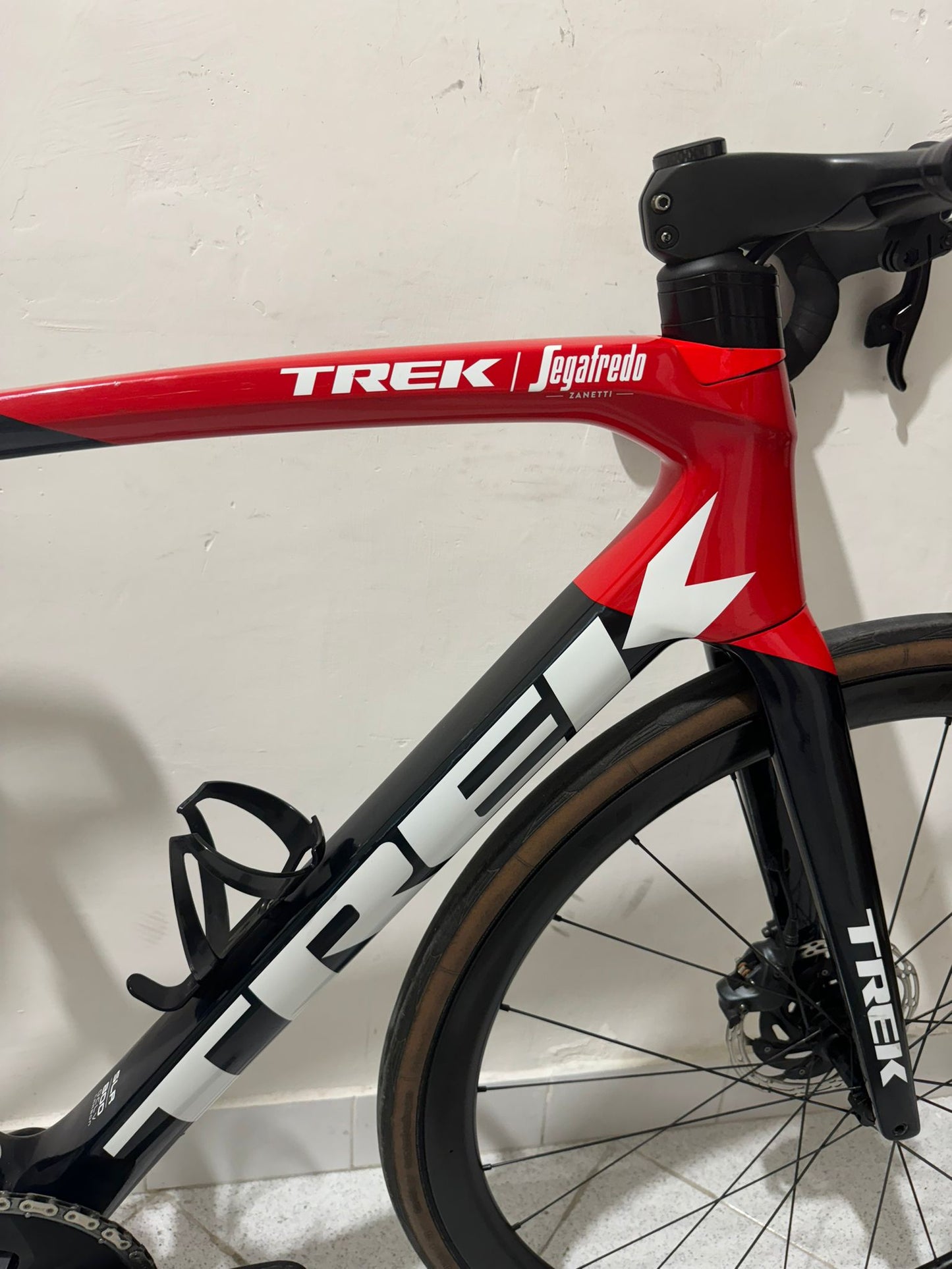 Trek Émonda SLR 7 Axs Tamanho 56 - Usado