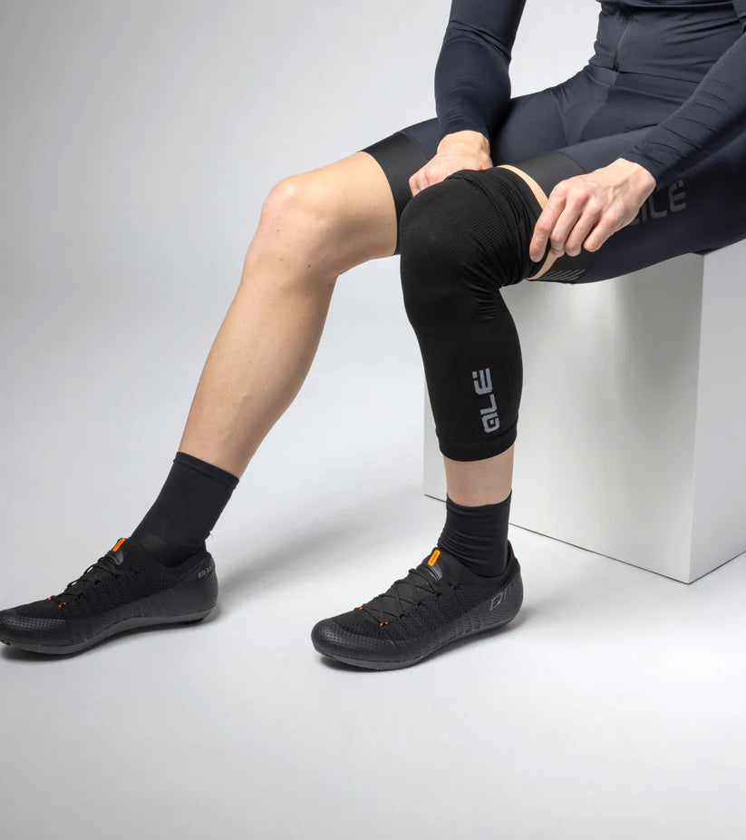 Alé Seamless Knee Warmers 2026