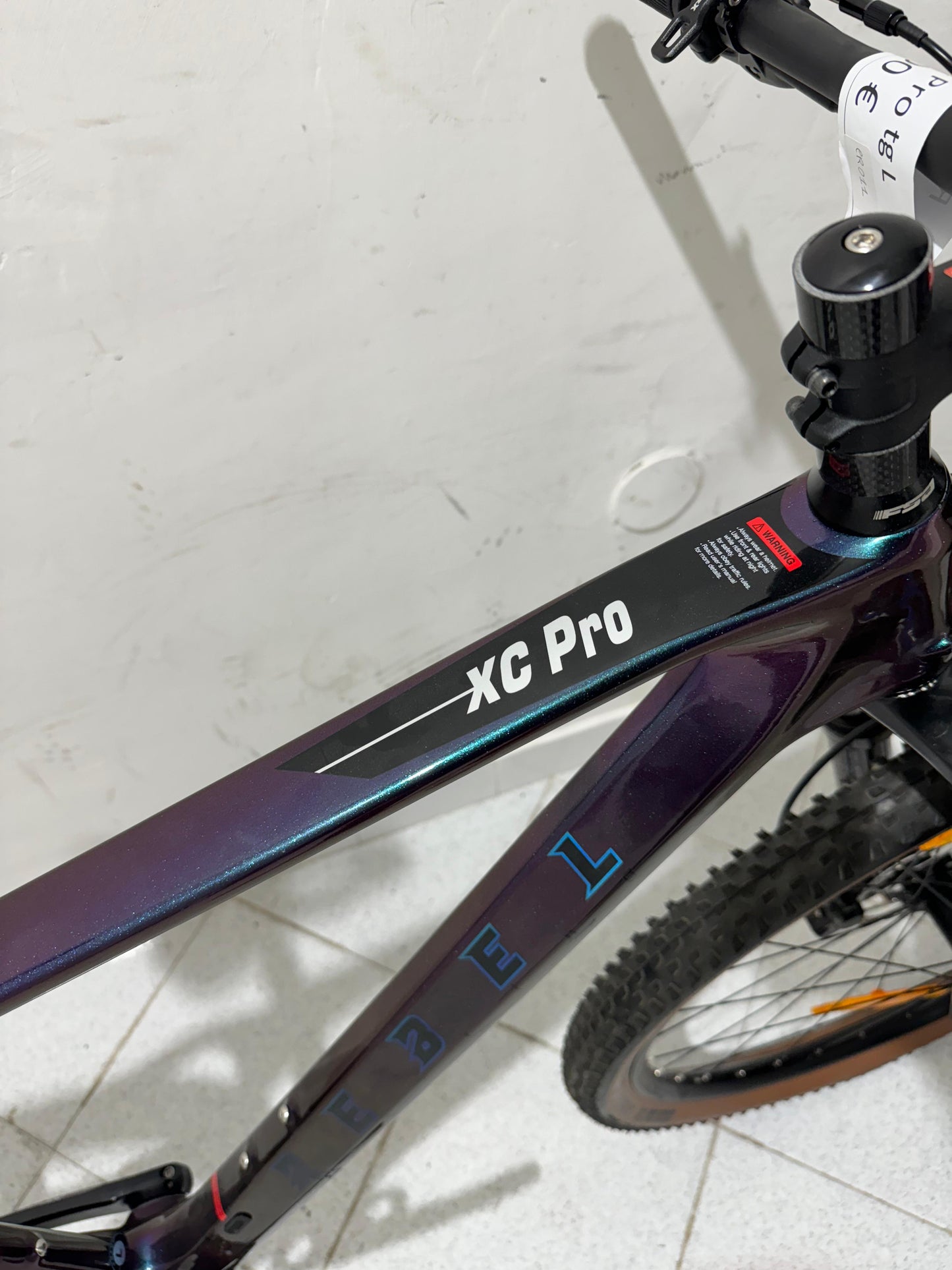 Rebel XC Pro Cut l - folosit