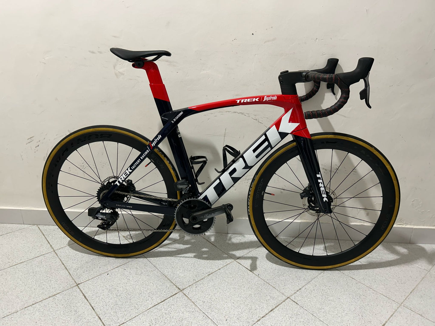 Trek Madone SLR 7 AXS GEN 6 Taille 56 - Utilisé