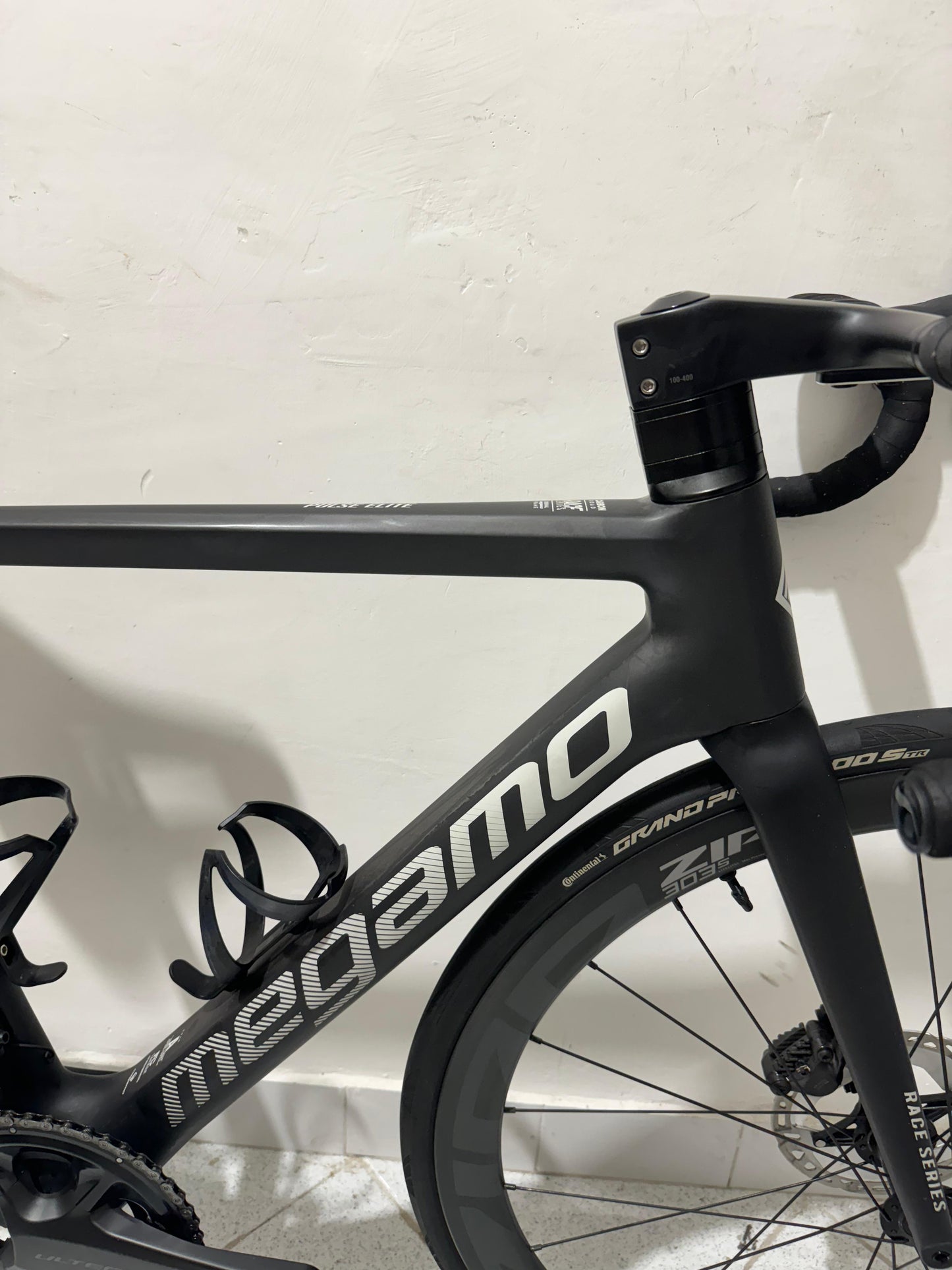 Megamo Pulse Elite 05 ZIPP 303S Mărimea S - Folosit