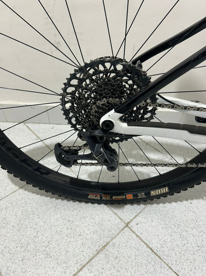 Trek prokaliber 9.7 Veľkosť M/L - použité