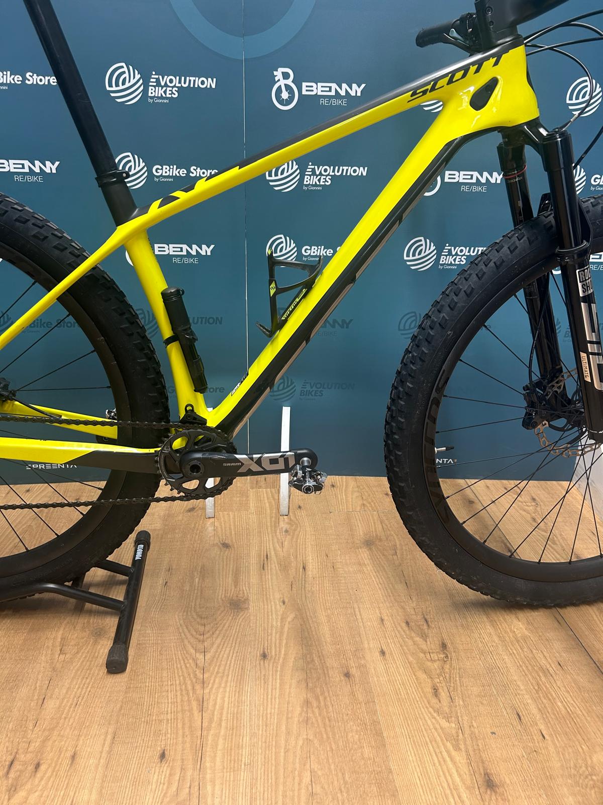 Scott Skalen RC -Weltcup -Größe M - Gebraucht