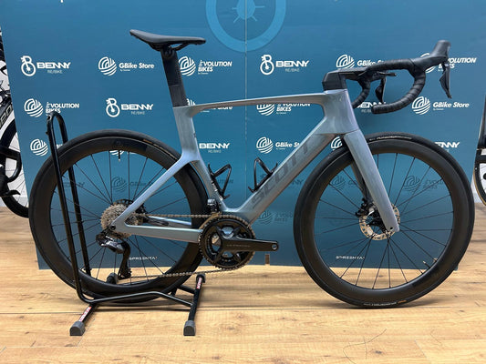 Scott Rozmiar folii RC 10 M - Używany