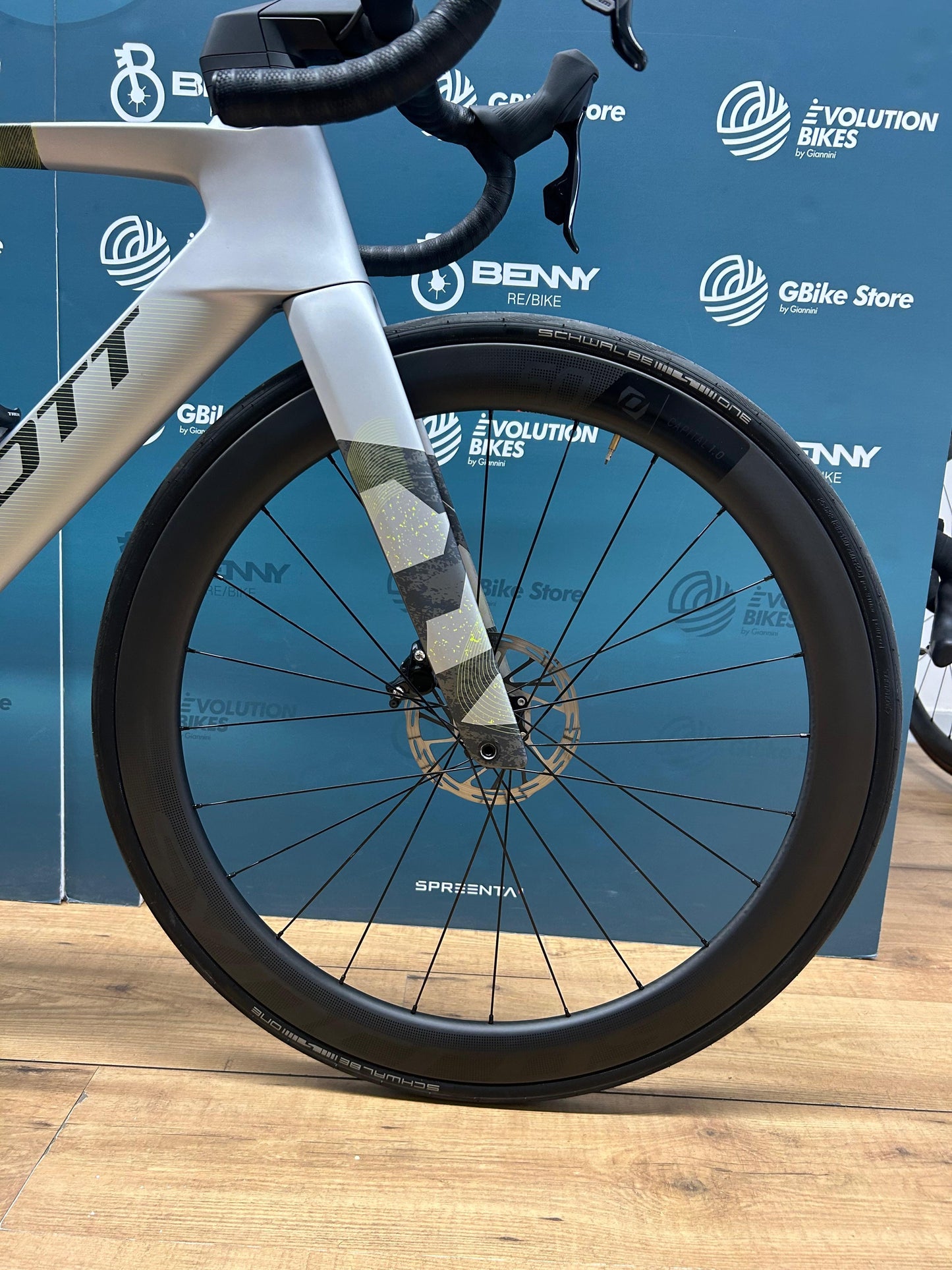 Scott Foil RC 30 Axs (ruedas de actualización) Tamaño S - Usado