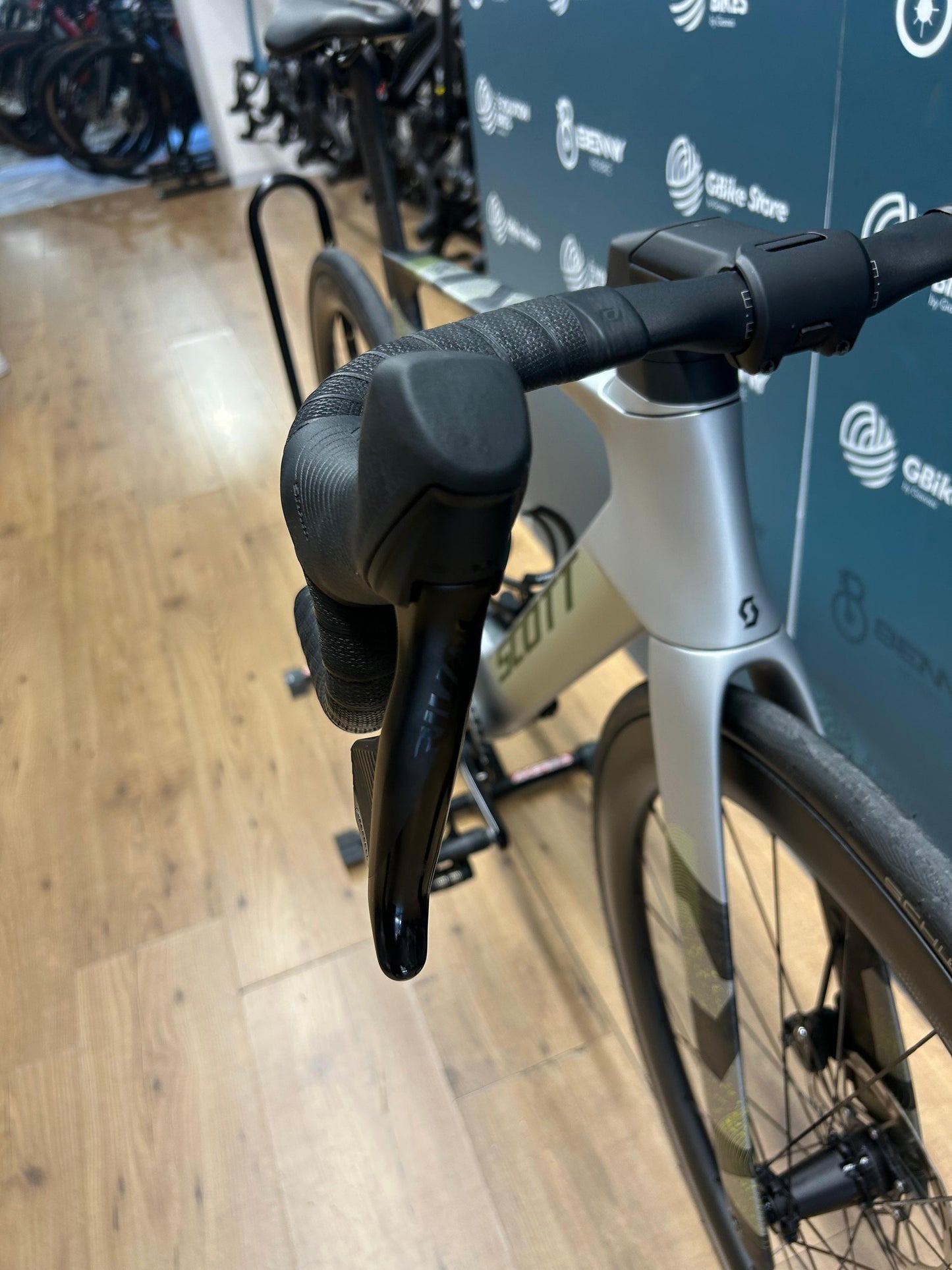 Scott Foil RC 30 Axs (ruedas de actualización) Tamaño S - Usado