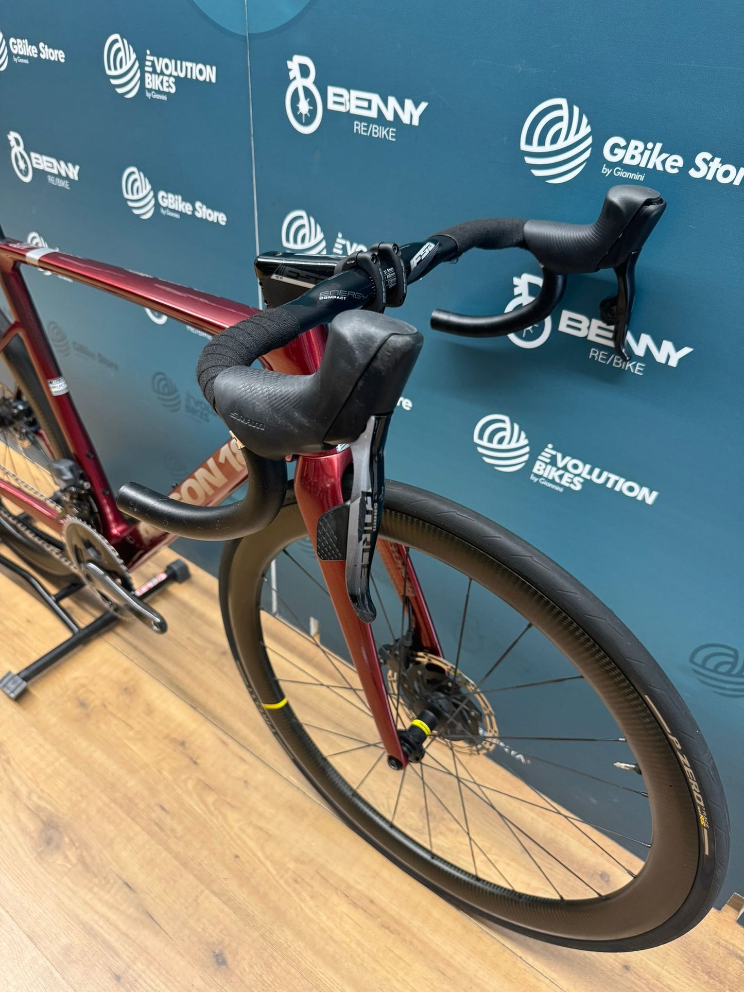 Argon 18 Sum SRAM Force ETAP AXS Größe M - Gebraucht