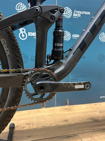 Trek Tamaño de los hachas de combustible superior M - Usado