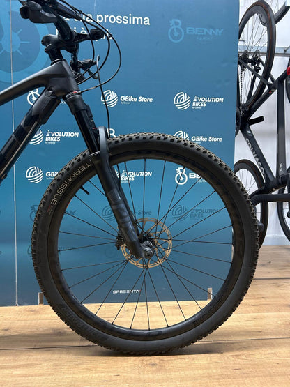 Trek Tamaño de los hachas de combustible superior M - Usado