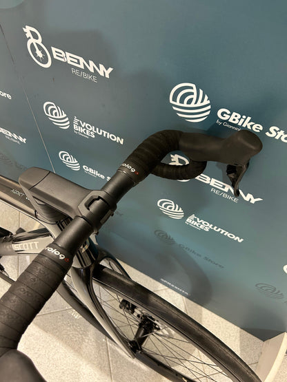 Scott Addict RC 30 Größe M Demotest