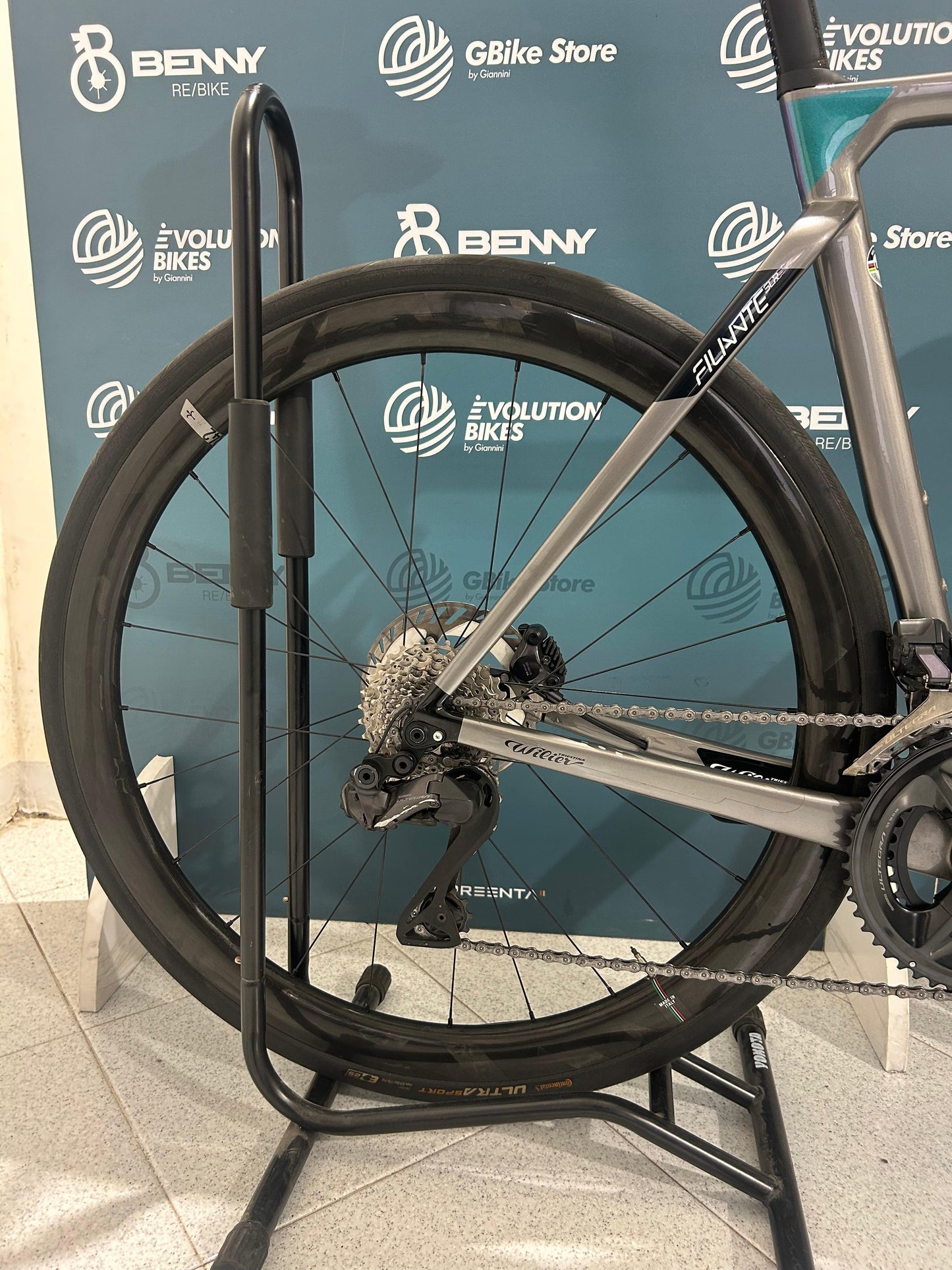 Wilier Udoskonalony rozmiar lustrzanki XL