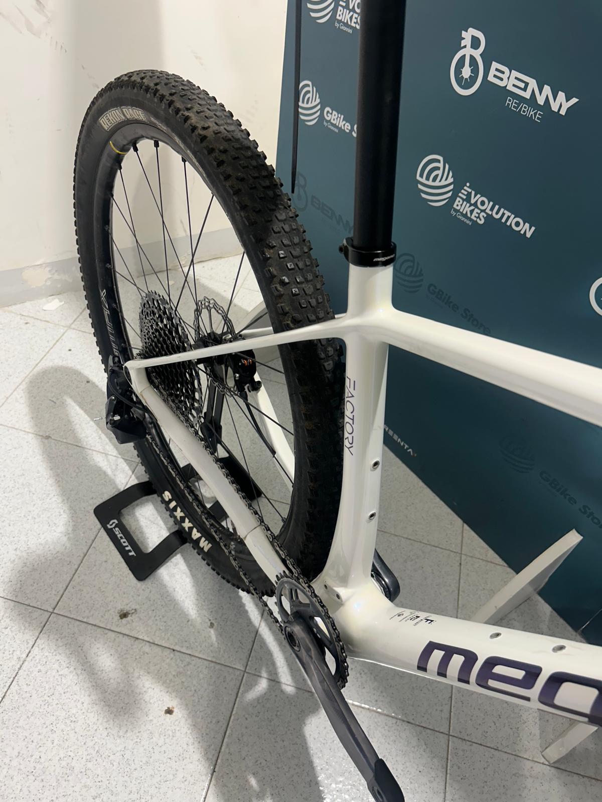 Megamo Factory 29 Size M - Used