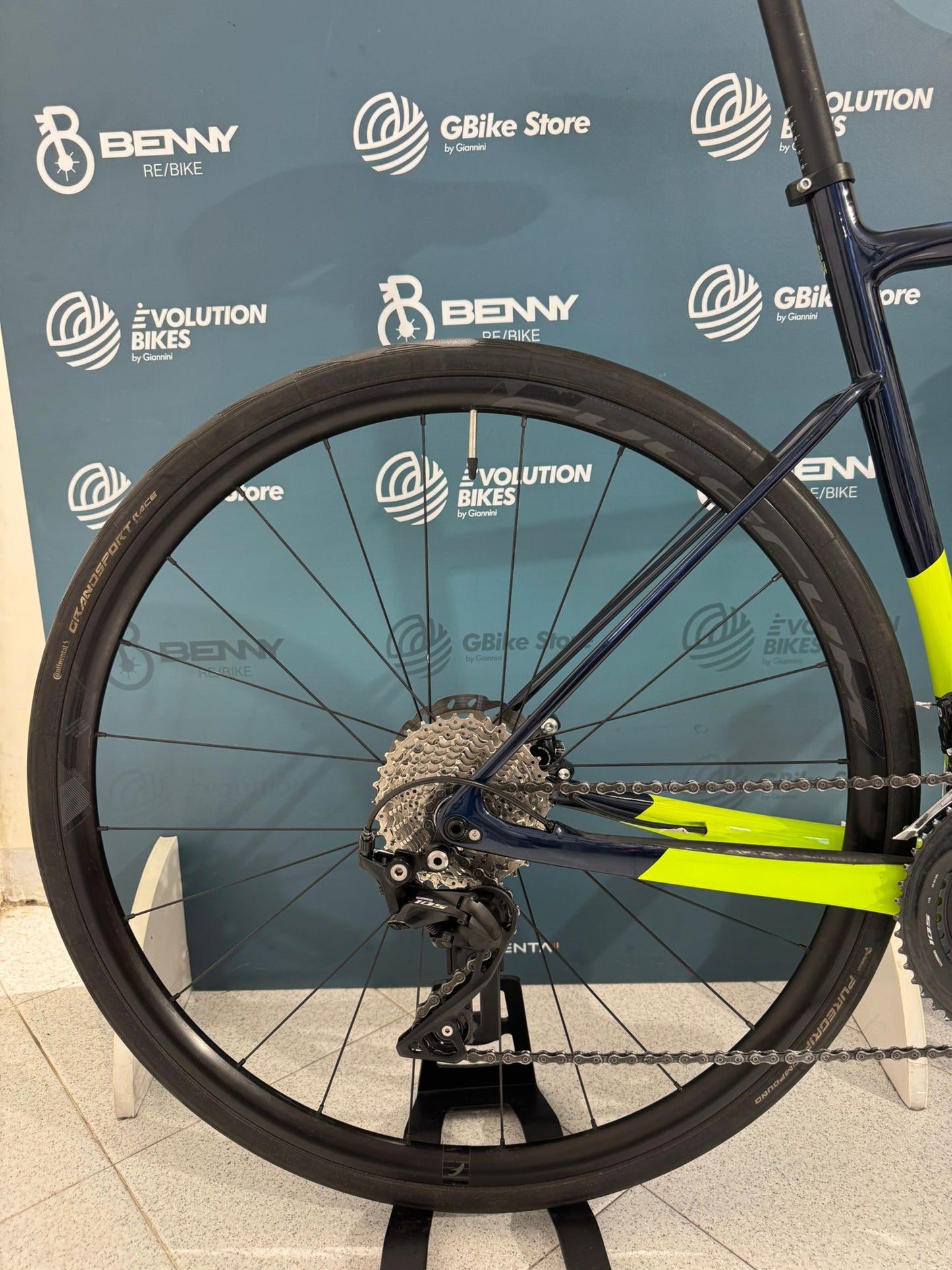 Raymon RaceRay 7.0 Scheibenschliff S/54 – Gebraucht