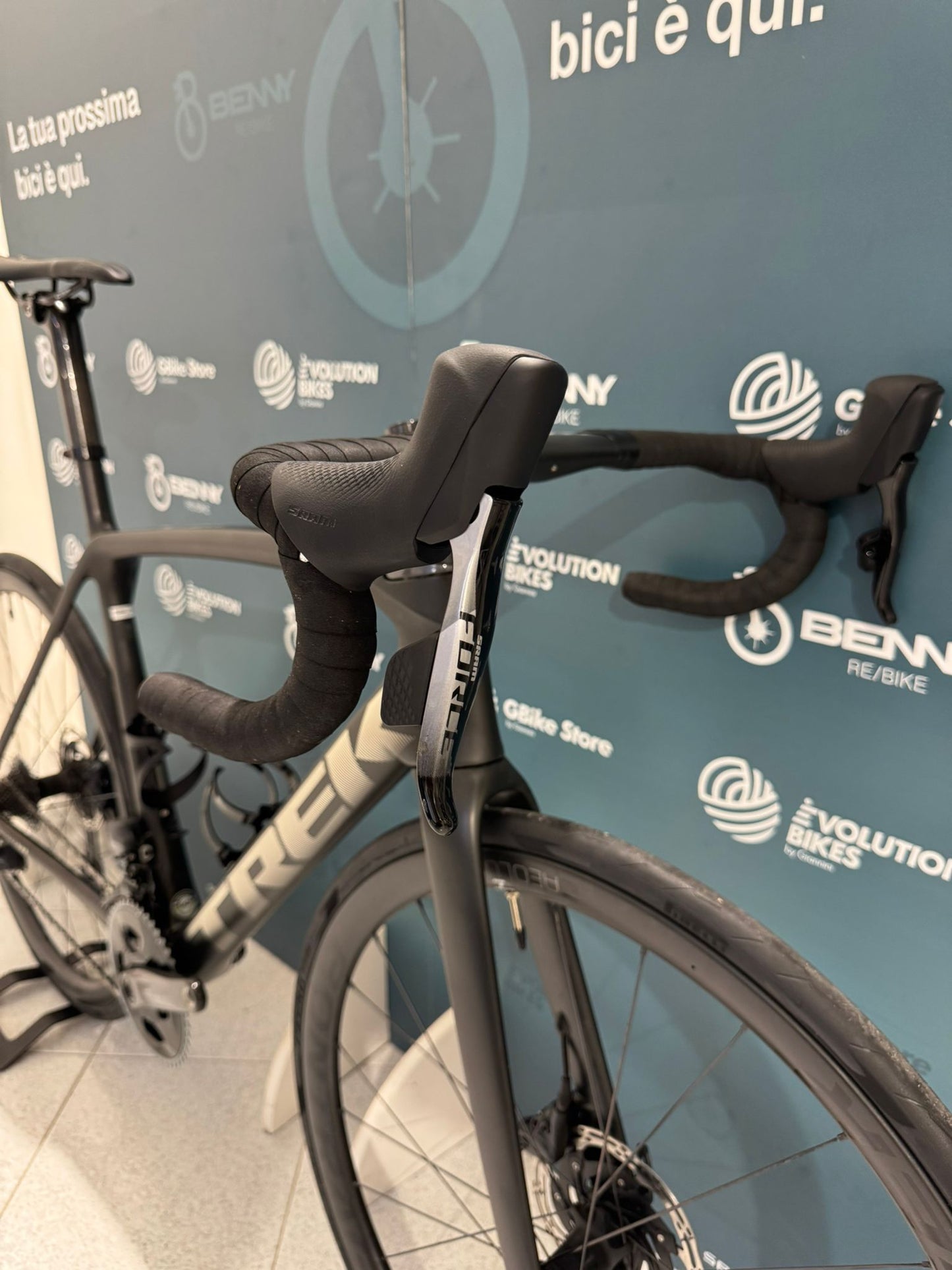 Trek Émonda SLR 7 AXS Taglia 56 - Usata