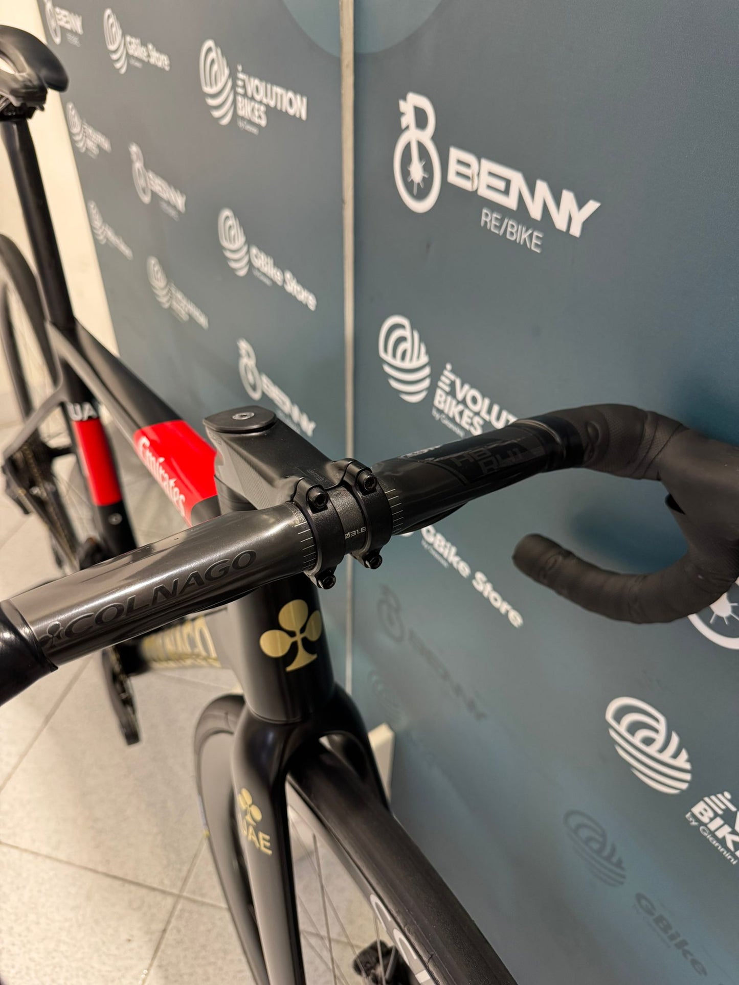 Colnago V3RS UAE Emirates Team Größe 45S - Gebraucht