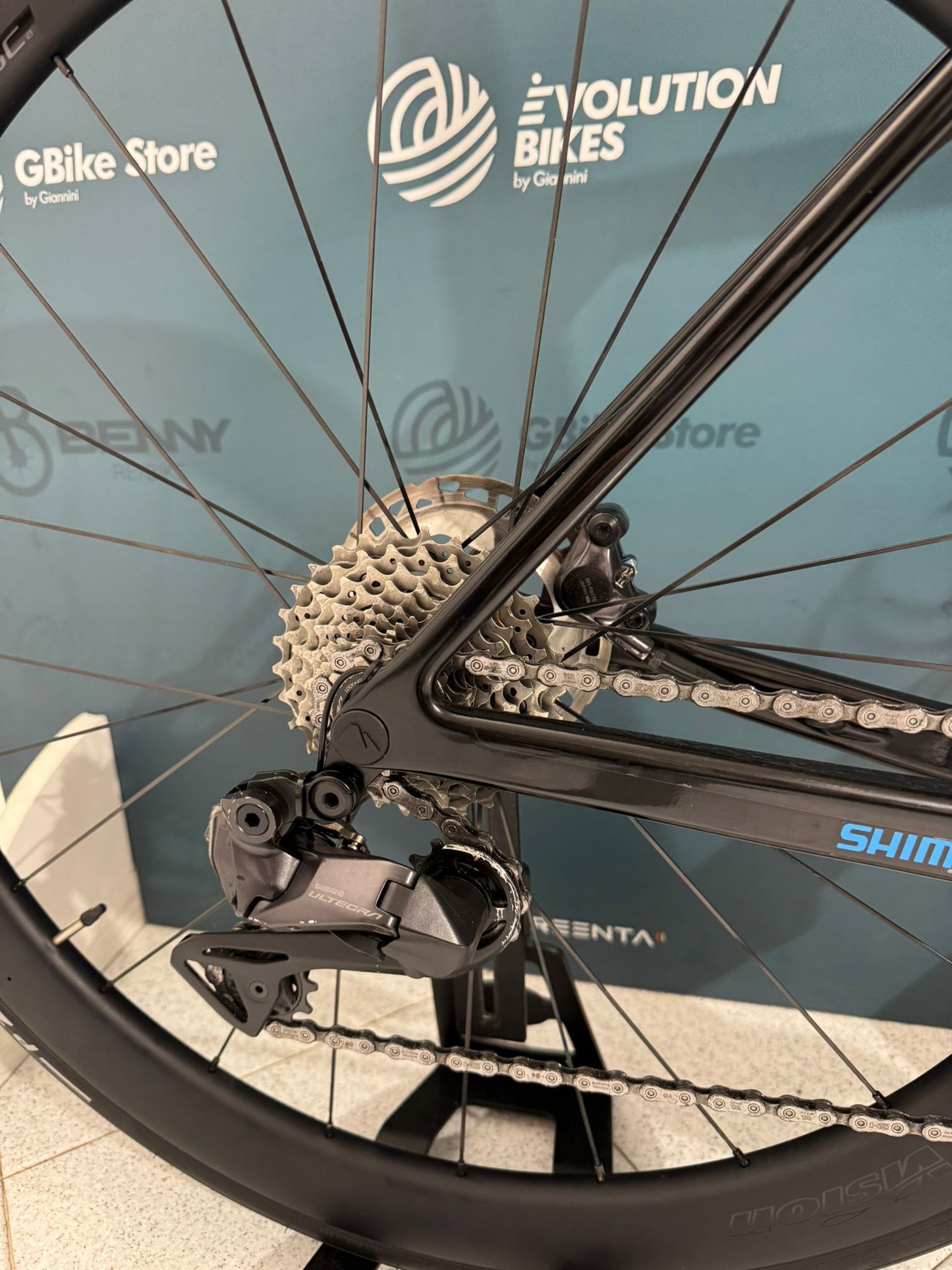 Canyon Ultimate CF SL 8 Aero-Größe S - Gebraucht