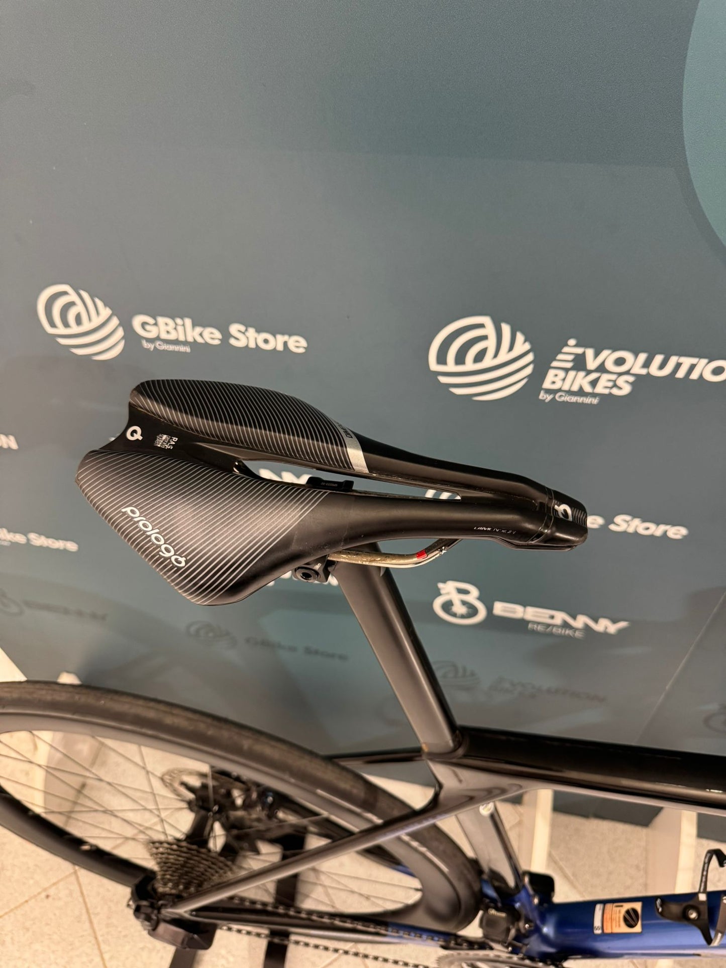 Canyon Ultimate CF SL 8 Aero-Größe S - Gebraucht