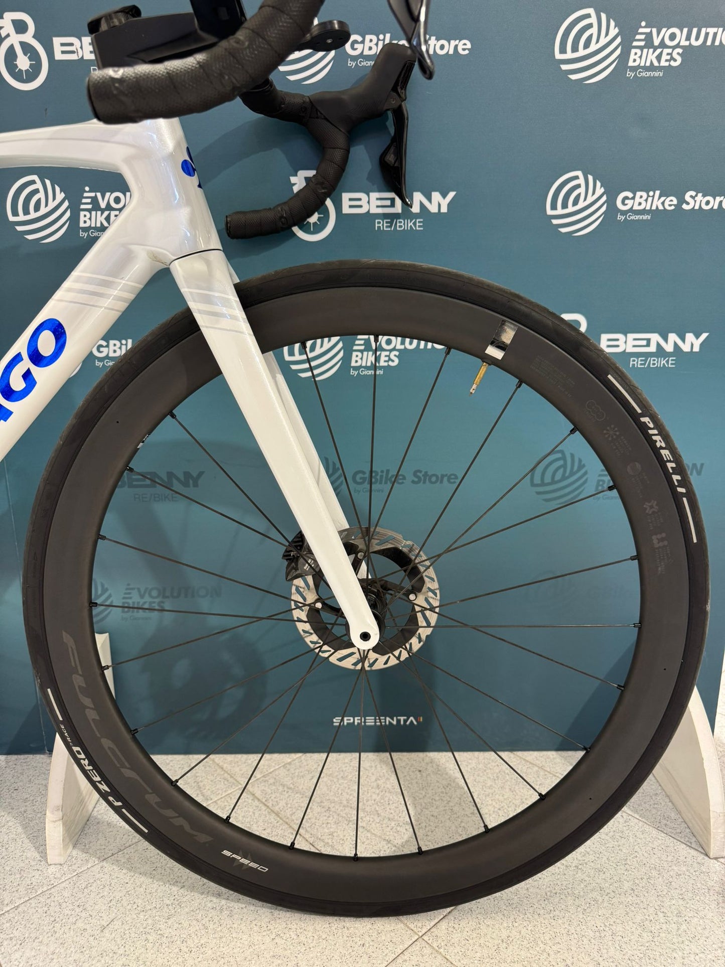 Colnago V5Rs Disc Dura-Ace R9270 Di2 12v Größe 485 - Demo