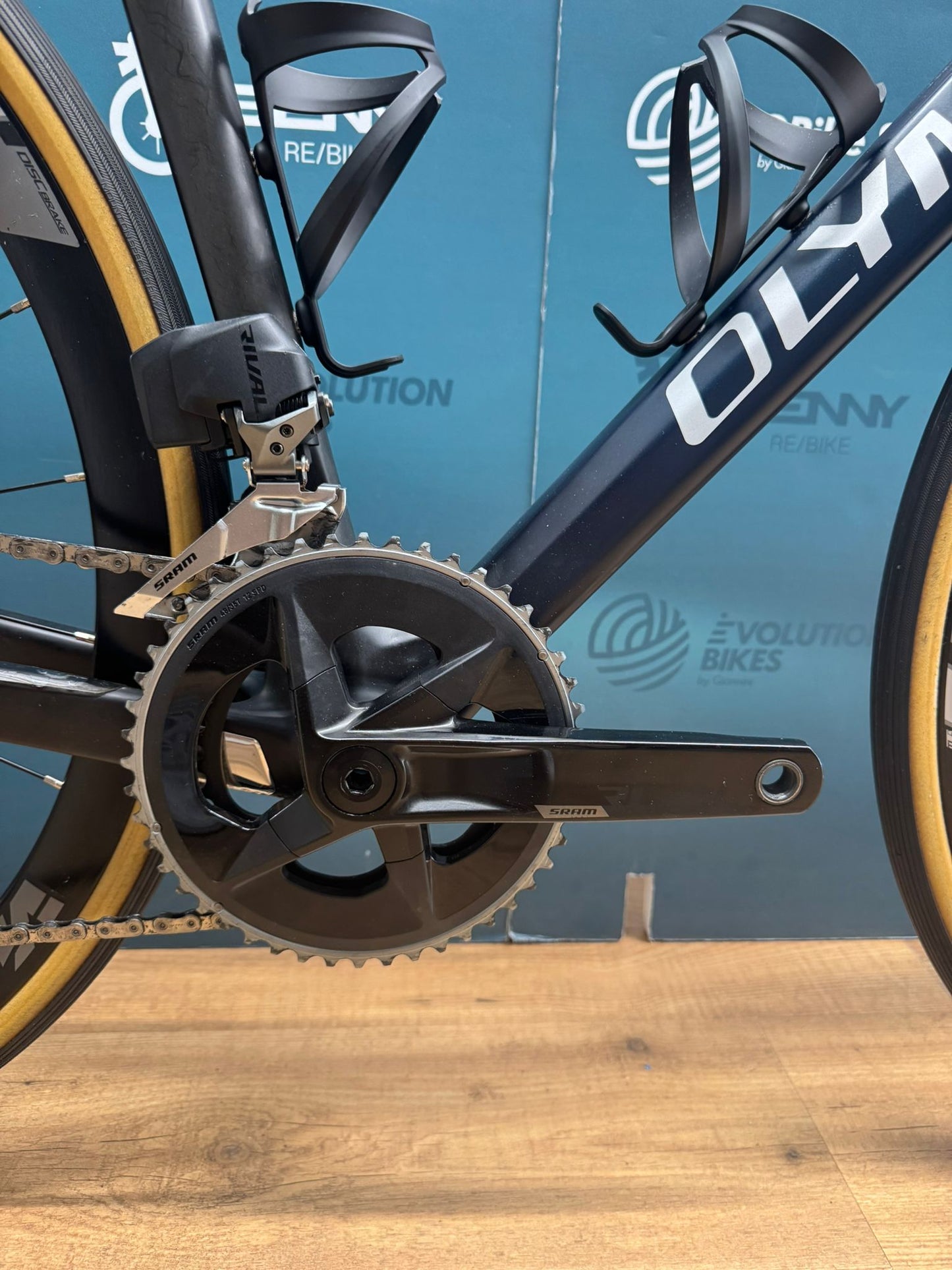 Taille Olympia Leader Rival AXS L - Utilisé