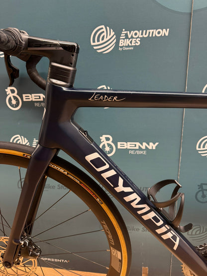 Taille Olympia Leader Rival AXS L - Utilisé