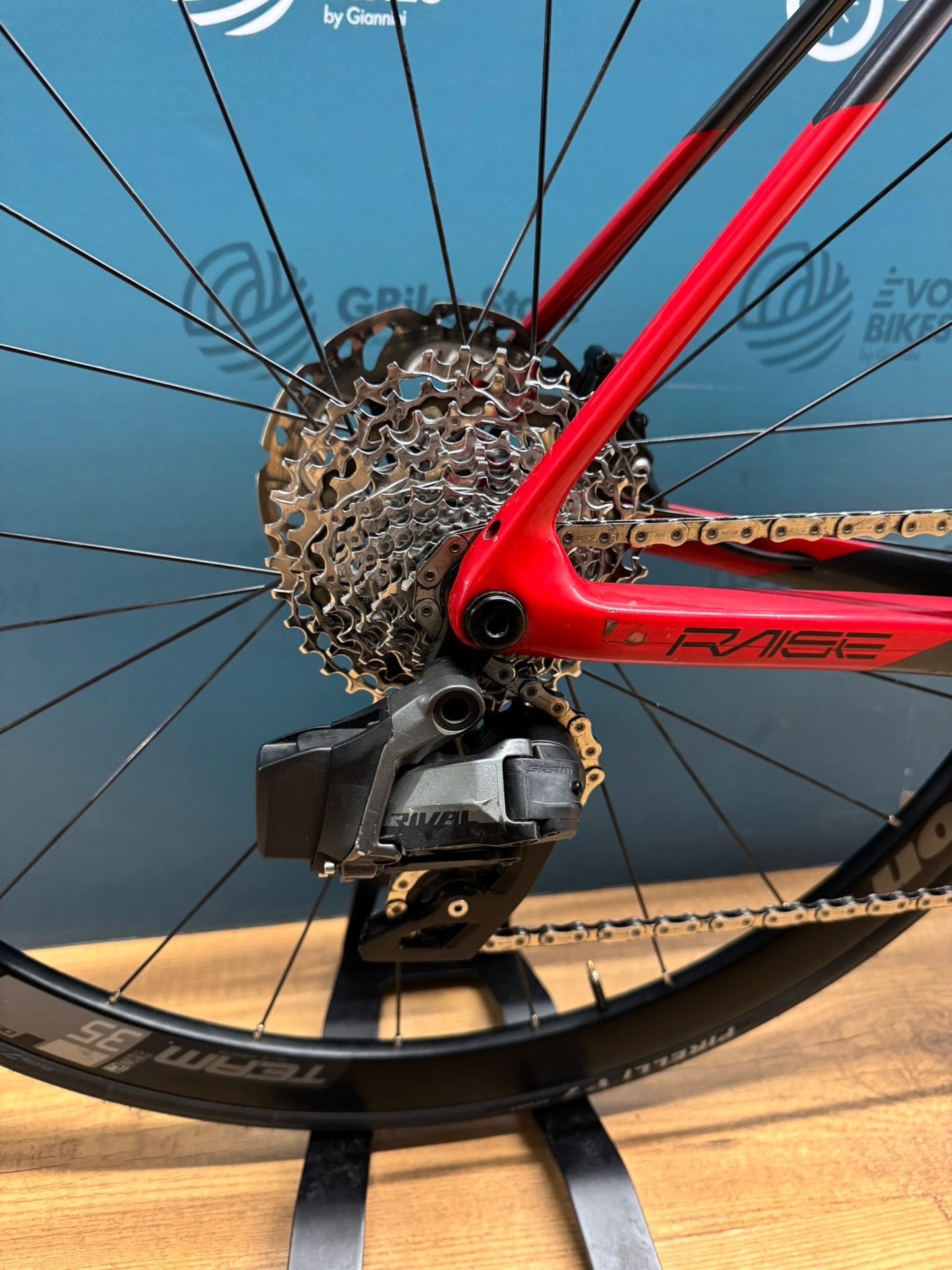 Megamo Raise 09 AXS Größe M - Gebraucht