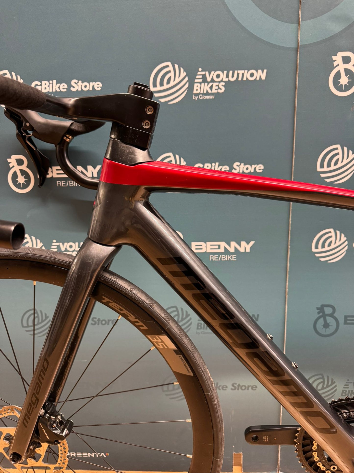 Megamo Raise Disc Size S - Used