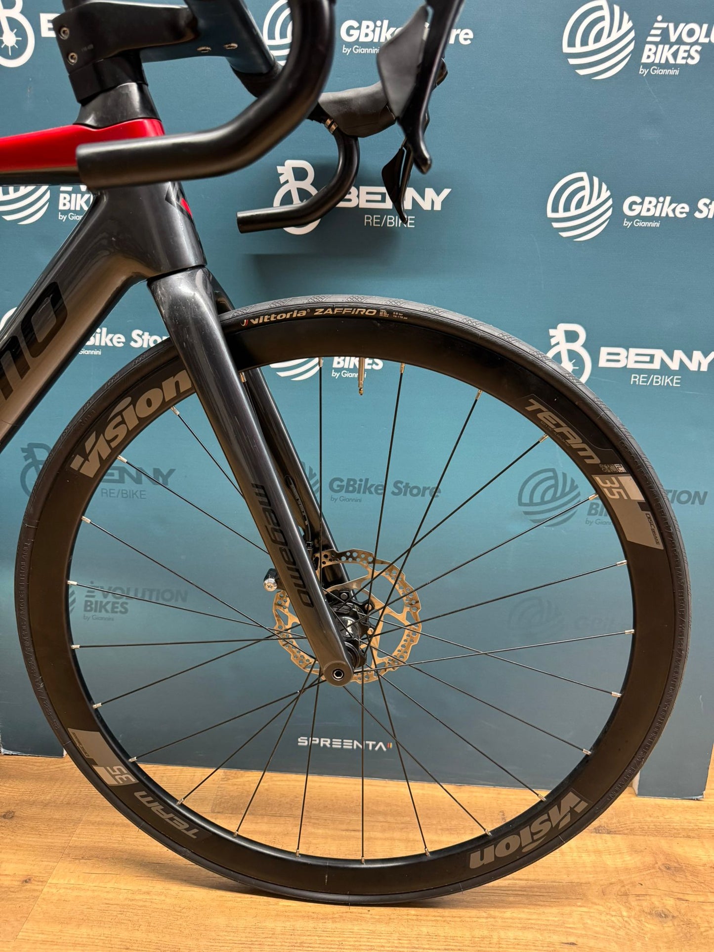 Megamo Raise Disc Size S - Used