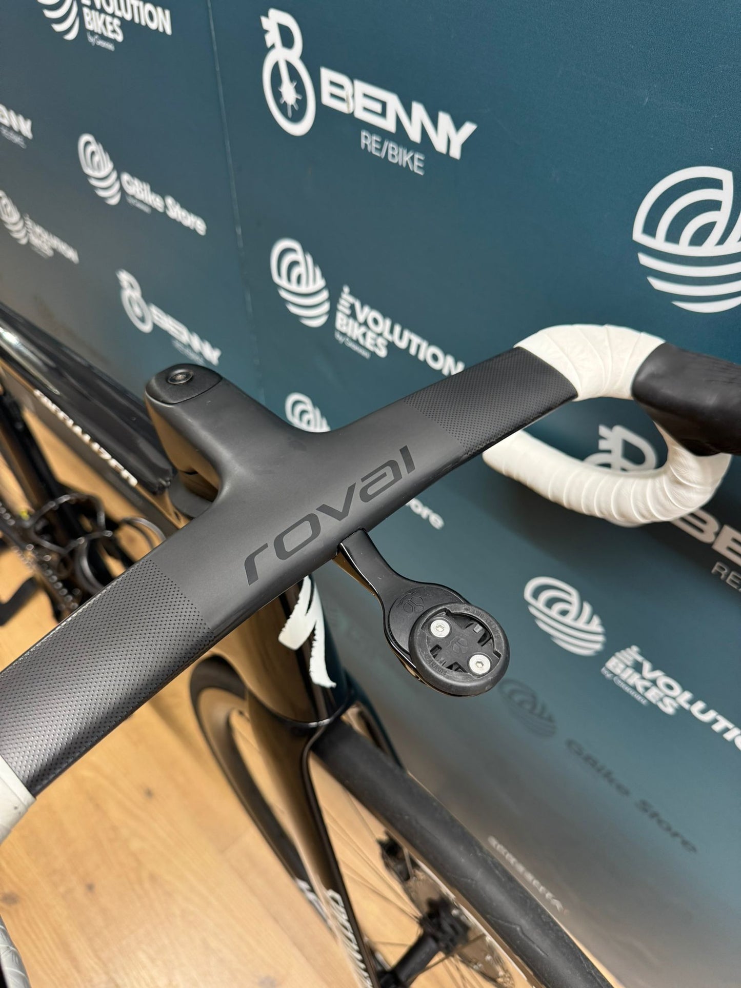 S-Works Tarmac SL8 Dura-Ace Di2 12v Größe 56 - Gebraucht