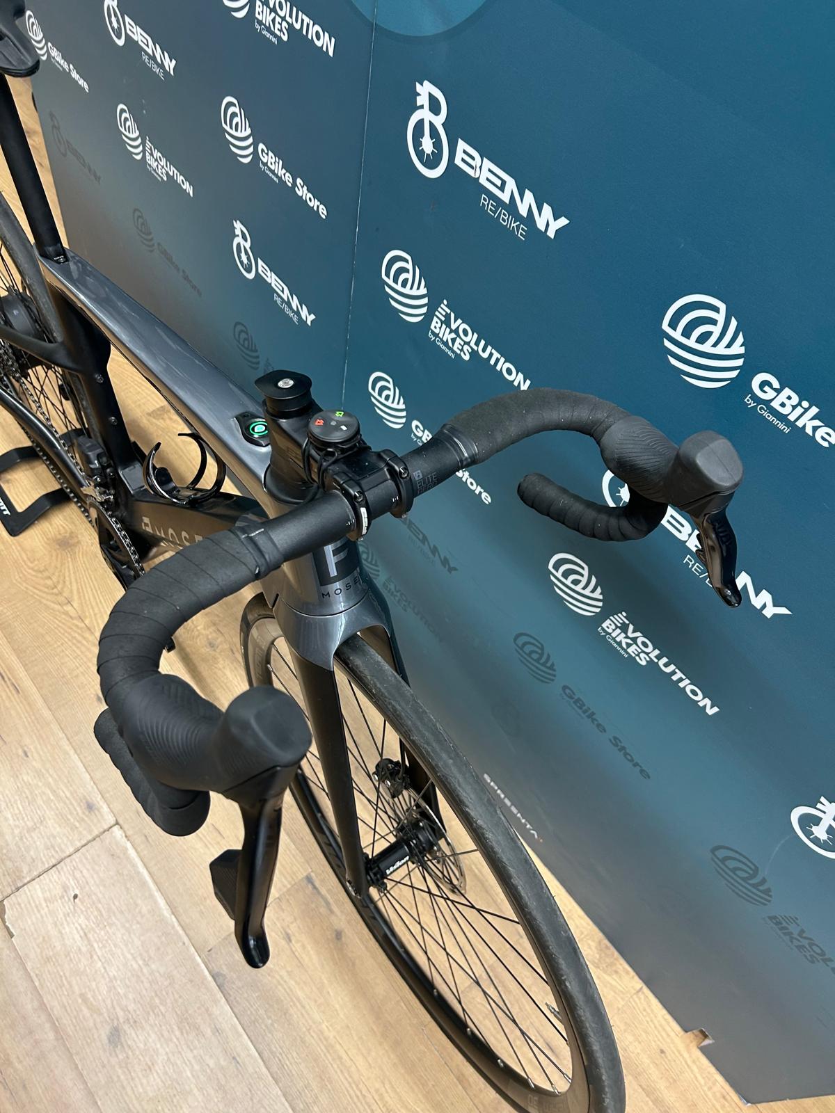 F-Moser Road - Rival Axs Size S - Used