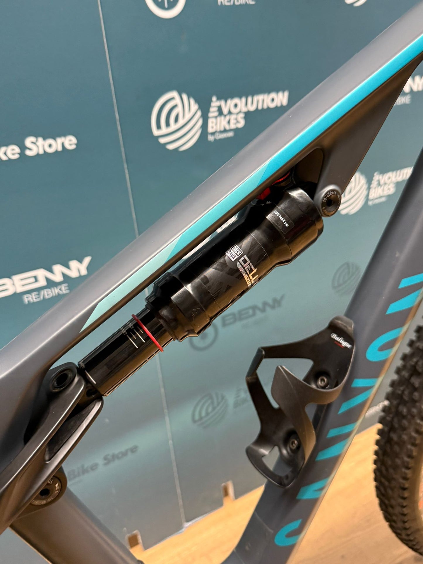 Rozmiar Canyon Lux Trail CF 8 S - Używany