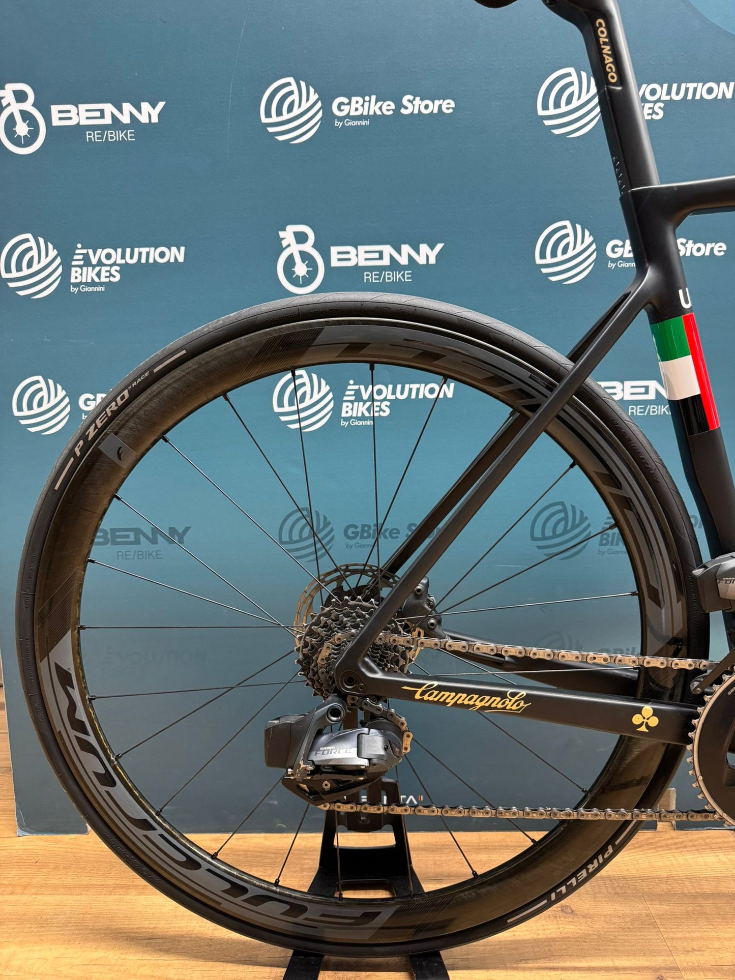 Colnago V3Rs UAE AXS Taille 52S - Occasion