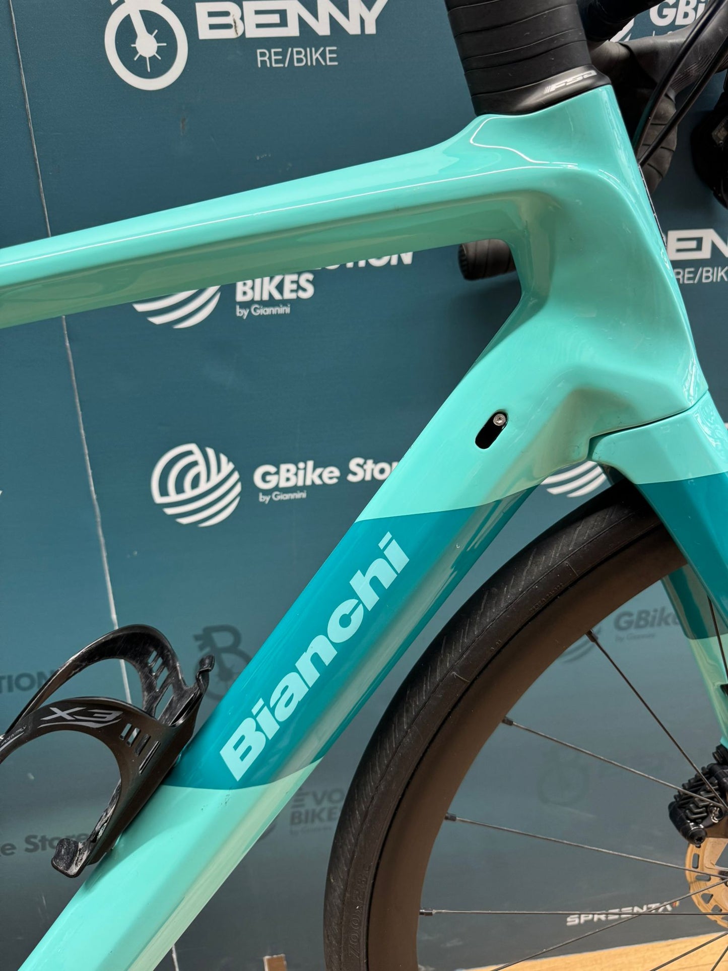 Bianchi Infinito Disc Ultegra Di2 12v Size 53 - Used