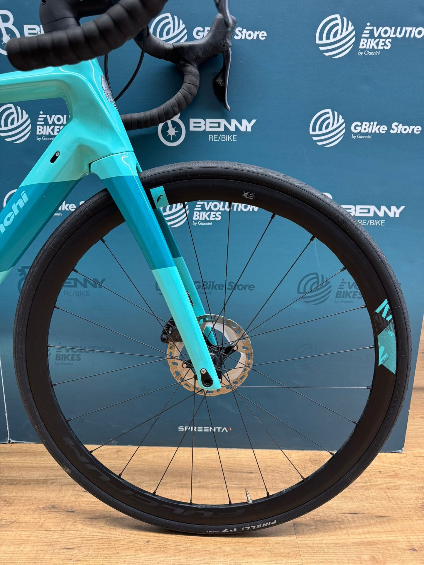 Bianchi Infinito Disc Ultegra Di2 12v Size 53 - Used