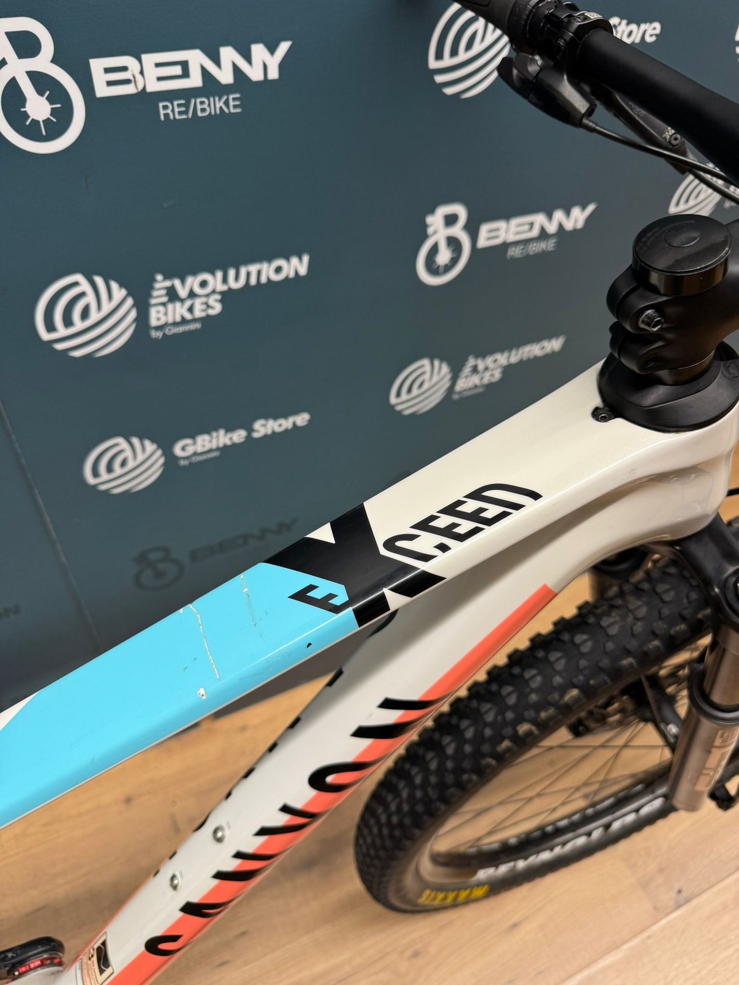 Canyon übersteigt die GX AXS-Größe S - Gebraucht