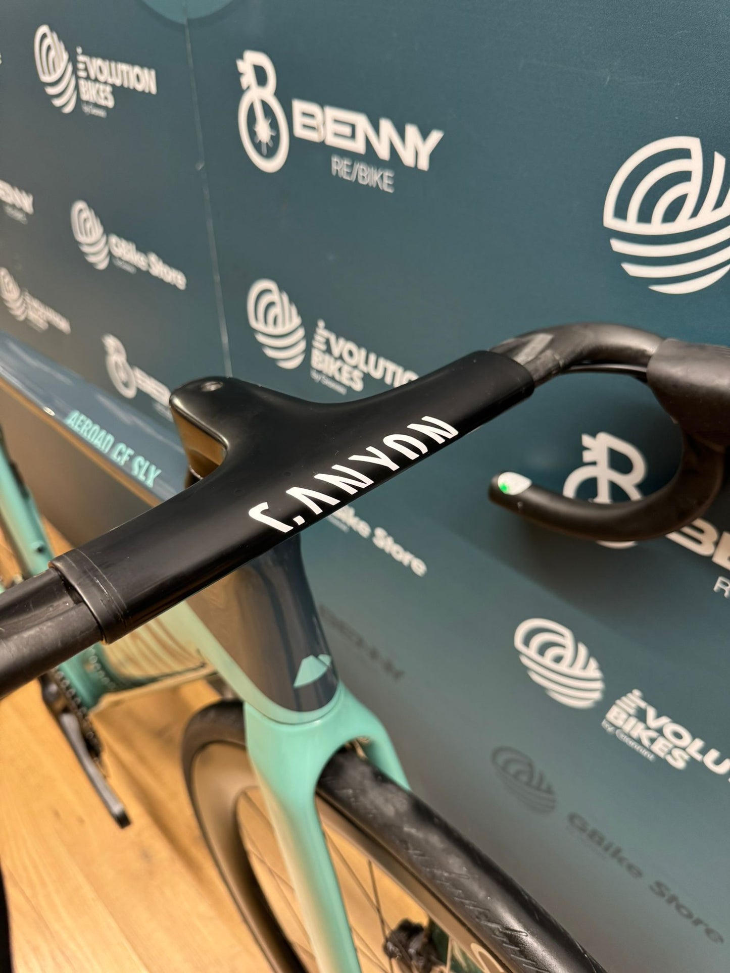 Canyon Aeroad CF SLX 8 Di2 Größe S - Gebraucht