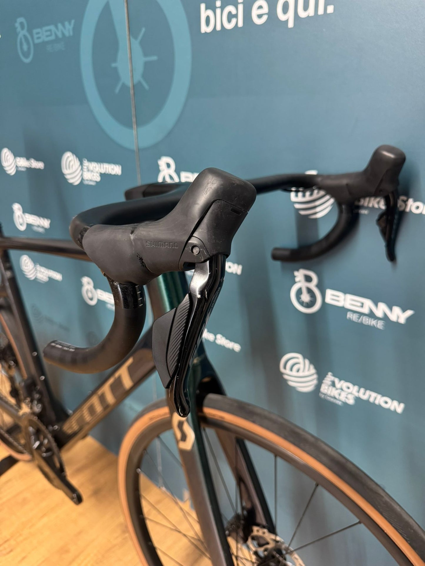 Scott Addict 20 105 Di2 12v Size XL - Used