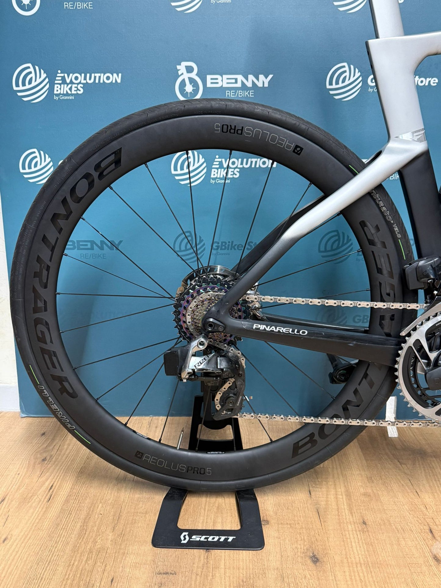 Pinarello Dogma F Size 55 - Used