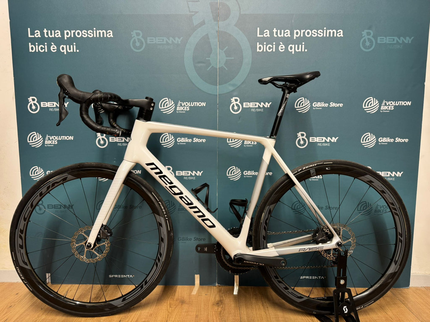 Tamaño de disco Megamo Raise 10 XL - Usado