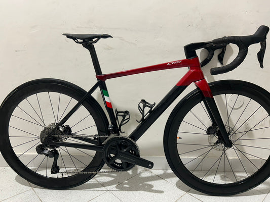 Colnago C68 DISC Ultegra DI2 Tamanho 455 - Usado