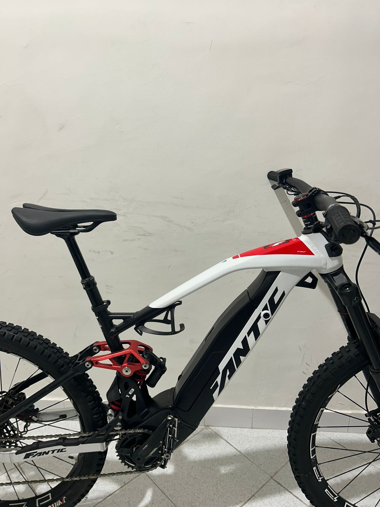 Fantic XEF 1.8 maat M - Gebruikt