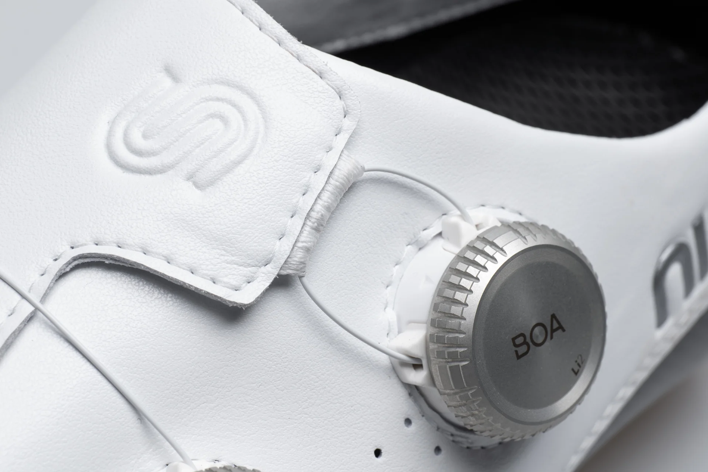 Nimbl przekracza najlepsze buty ślizgowe